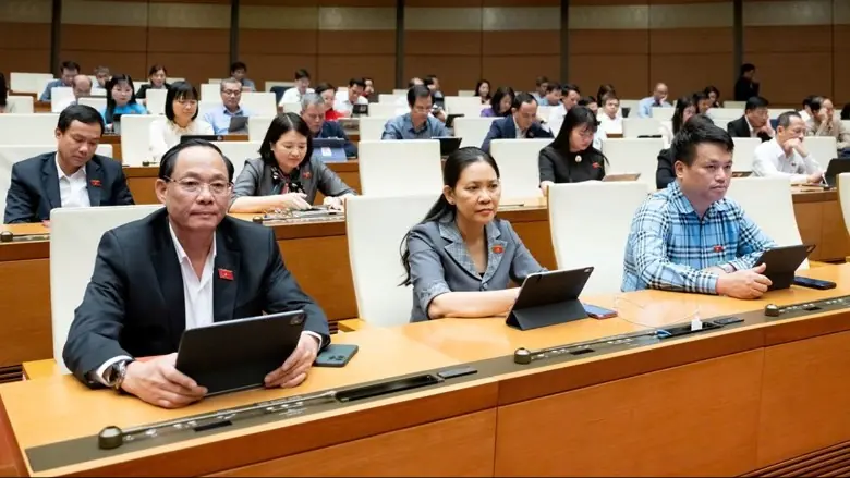 Quốc hội chốt mục tiêu GDP 2026 tăng từ 10%